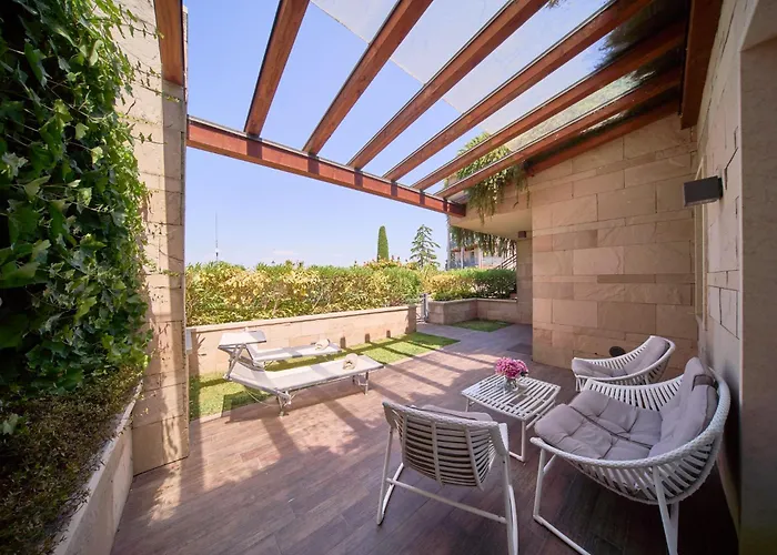 Hide View 페스키에라델가르다